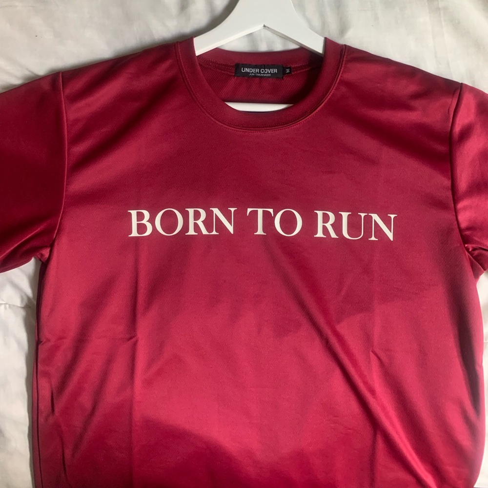 Undercover “Moat Marathon” finisher tee